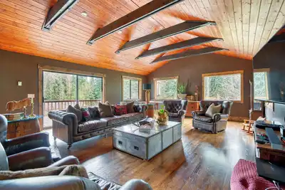 Image de Highland Farms - Your Private Forest Farm