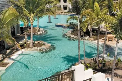 Image de Temple Dream - Swim Out Apartment