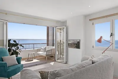 Casa del Escultor, wifi, parking, en primera línea