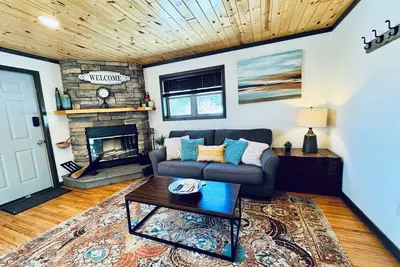 Image de Gooseberry Trailside Suites | Knife River Suite