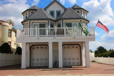 Image de 6817 Pleasure Avenue North