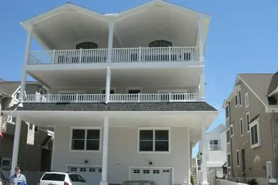 Image de 227 44th Street East