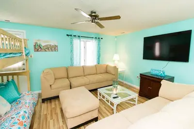 Image de 7708 Pleasure Avenue North