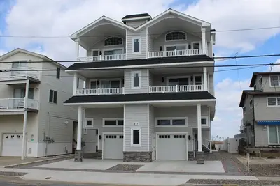 Image de 221 36th Street East