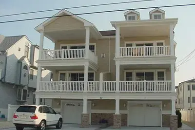 Image de 20 68th Street, Unit:West