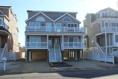 Image de 2505 Landis Avenue South