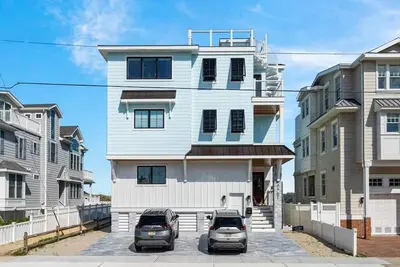 Image de 7701 Pleasure Ave-Laricks Exclusive!