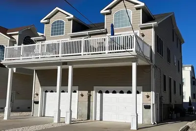 Image de 123 47th Street, Sea Isle City - Great Location!