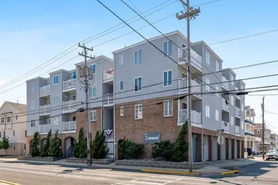 Image de 3400 Landis Unit 306