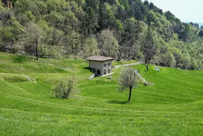 Image de Borgo Paradiso-Venere marvelous stone house overlooking Lake Garda. Pet Friendly