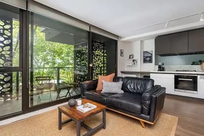 Image de Greenleaf in Toorak by Property Mums