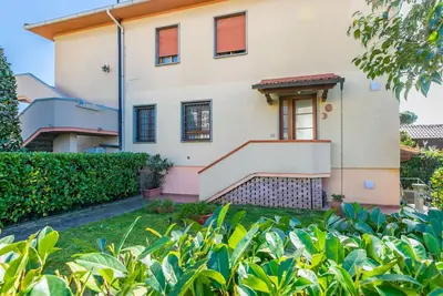 Image de Agréable appartement pour 4 personnes avec Wifi, climatisation, Tv, patio et parking