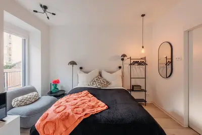 Image de Central Stay | Design Apartment | Balcony & WiFi