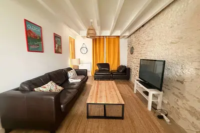 Image de Ancien chai rénové à Oléron, idéal familles, proche mer