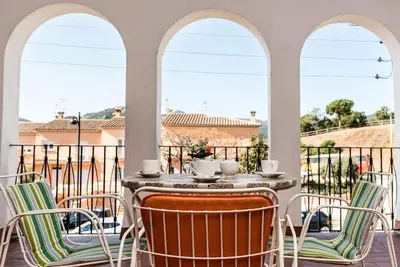 Image de Appartement charmant à 1. 3 km de la plage, 3 chambres