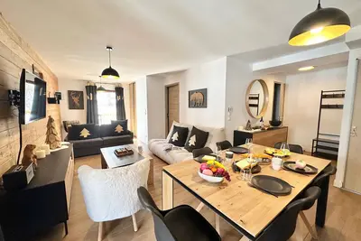 Image de Vars - Appartement spacieux pour 8, 2 lits doubles