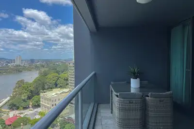 Image de Luxury Cbd | 2b2b | Balcony | Views | Free Parking