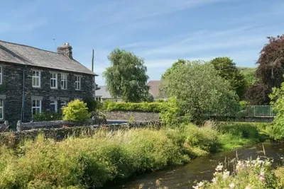 Image de Riverside Cottage with secure bike storage