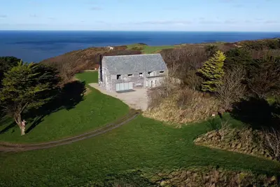 Image de Luxury Devon holiday house with stunning sea views, close to the beach sleeps 10