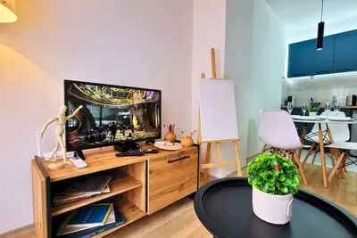 Image de Modern & Stylish - Art Atelier Apartment