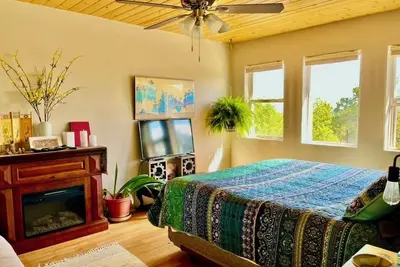 Image de Tranquil Zen House On An Enchanted Hilltop