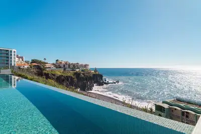 Image de GuestReady - Une belle maison avec vue sur la mer