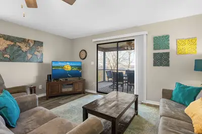Image de Next to Regalia Hippo Pool- Centrally Located - Close to Bagnell Damn, Sleeps 8