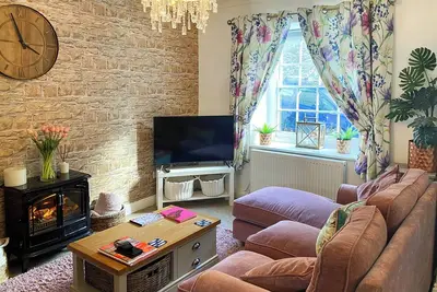 Image de 2 chambres à coucher à Helston