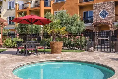 Image de Big Fun, Boutique Feel – Your Napa Getaway- Wyndham Vino Bello- Studio