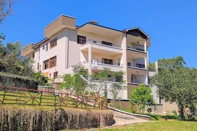 Image de Luxury 9 Rooms Fullhouse in Karen Nairobi