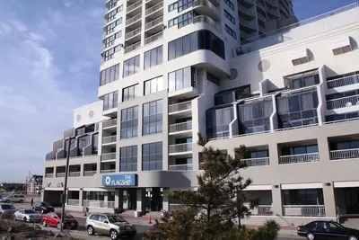 Image de 8/17 -23 and 8/23-30 Beach resort in Atlantic City, 200/night negotiable