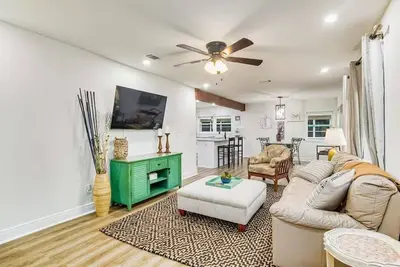 Image de Stylish Pensacola Home Near Downtown, Beaches & Nas!