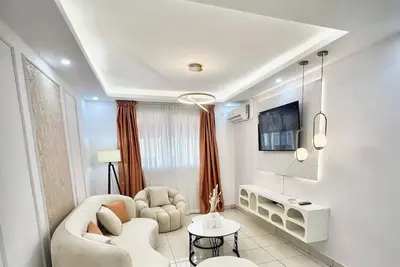 Image de Sublime résidence, bien située en plein centre-ville d’Abidjan