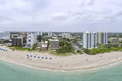 Image de 1 Bedroom Condo, Sleeps 4, on Pompano Beach at La Costa Beach Club!