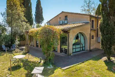 Image de Appartement 'Beppa Appartamento Con Giardino Privato' avec jardin privé, Wi-Fi et climatisation