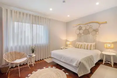 Image de Chambre 'RaĂzes' avec piscine partagĂ©e, Wi-Fi et climatisation