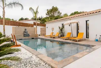 Image de Appartement \"Phuket\" avec vue sur les montagnes, Wi-Fi et climatisation