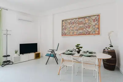 Image de Appartement '2 Camere Da Letto' avec balcon, Wi-Fi et climatisation