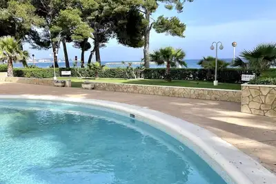 Image de Appartement International En Bord De Mer Et Piscines