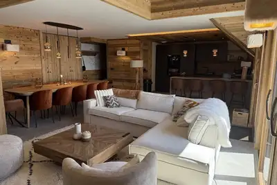 Image de Appartement 12 personnes avec jacuzzi et sauna sur le front de neige