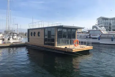 Image de Fjord Auriga - Solar boat