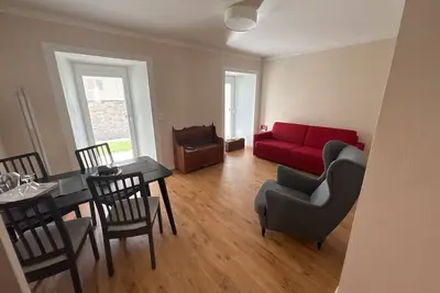 Image de Appartement \"Halla\" avec terrasse privée, jardin partagé et Wi-Fi