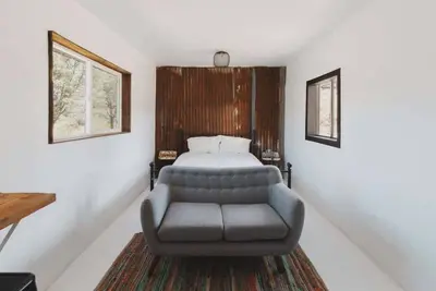 Image de Delightful stand-alone hut with communal bathhouse