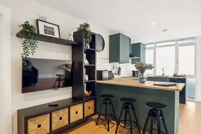 Town Centre Studio A Modern Haven in Clifden