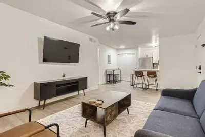 Image de This apartment is a 2 bedroom(s), 2 bathrooms, located in Tempe, Az.