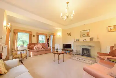 Image de Fantastic 17th century farmhouse in stunning Dorsett