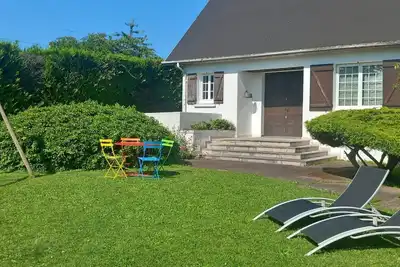 Image de Séjour paisible entre Paris et Disneyland – 2 chambres confortables avec jardin
