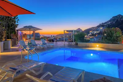 Image de New to Vrbo! Pedregal Retreat with Stunning Cabo San Lucas Views