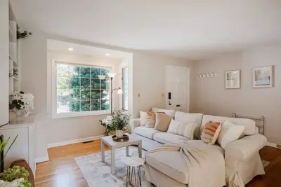 Image de Spacious 3b2b Retreat | Near Uw & U Village