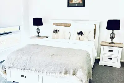 Image de Your serene  escape relax, explore, indulge; your perfect escape awaits✨🍷!